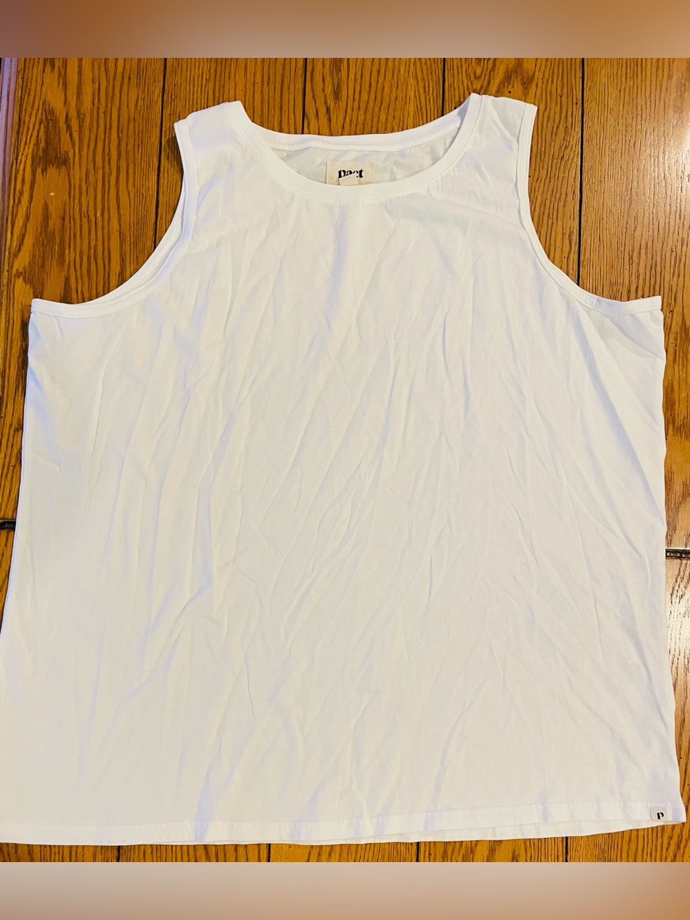 PACT Women’s sleeveless tank, white, size XXL, 100% organic cotton